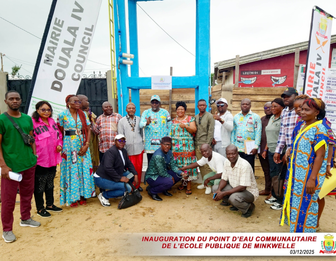 DÉVELOPPEMENT INFRASTRUCTUREL : LE MAIRE DE DOUALA IV INAUGURE UN POINT D&rsquo;EAU COMMUNAUTAIRE
